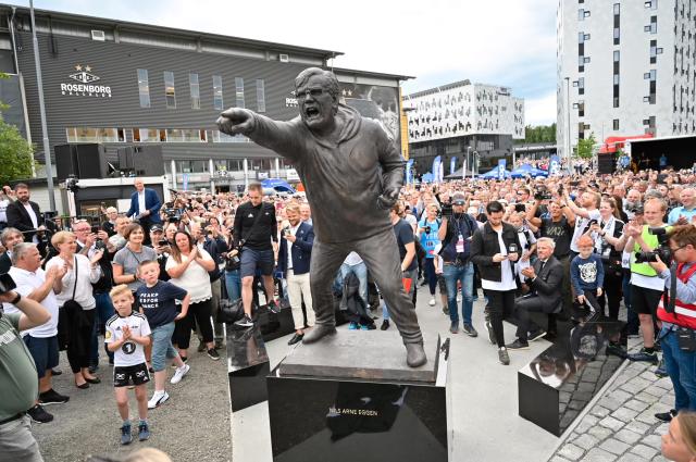 1642736719095009574.png 8j2wbYV.png